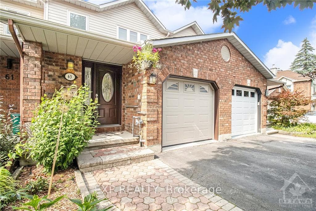 63 WINNEGREEN Court photo 2