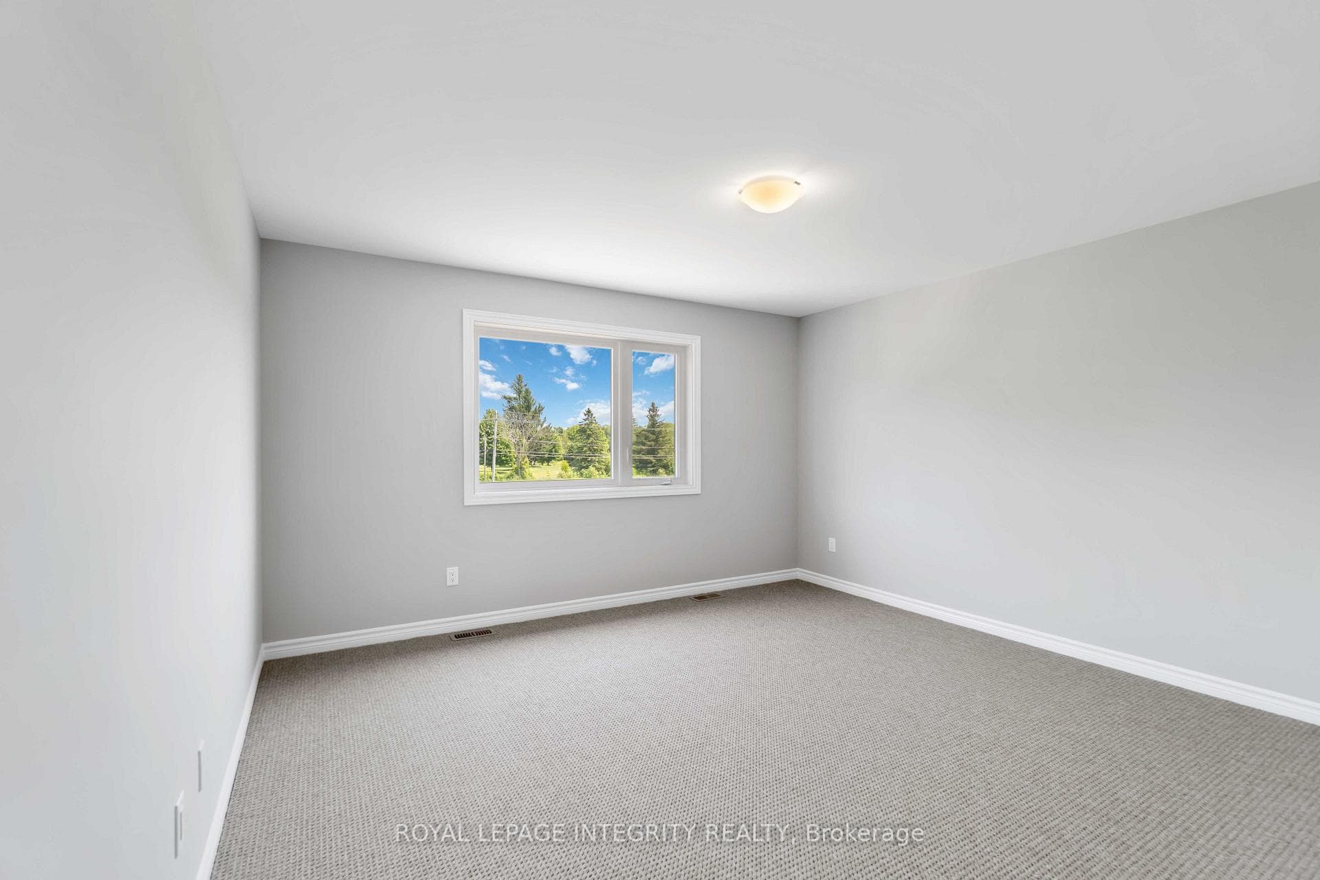 634 Fisher Street photo 19
