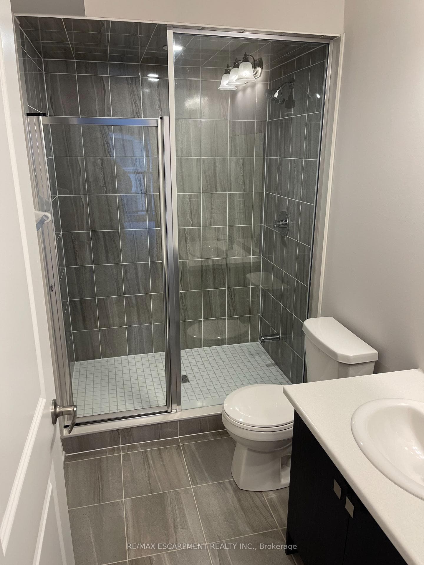 585 Colborne Street Unit 507 photo 12