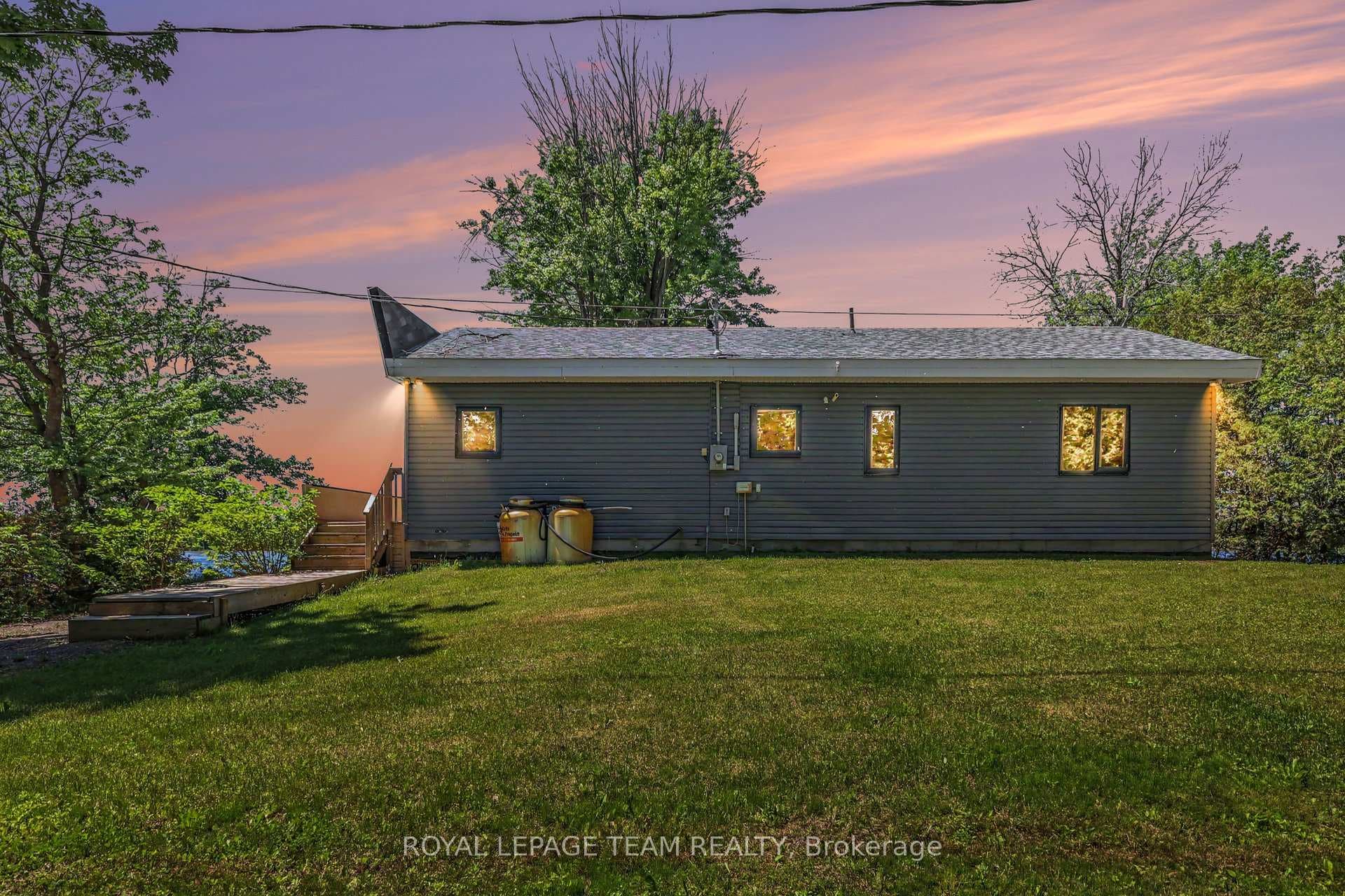 5066K Lorne Bridge Road photo 3