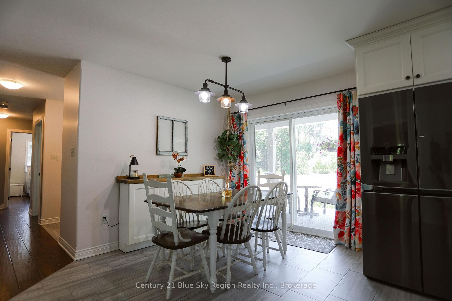 649 Hazel Glen Road photo 18