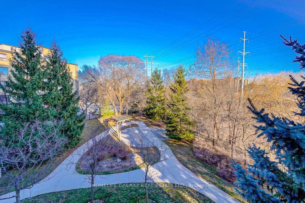 1730 Eglinton Avenue Unit 307 photo 22