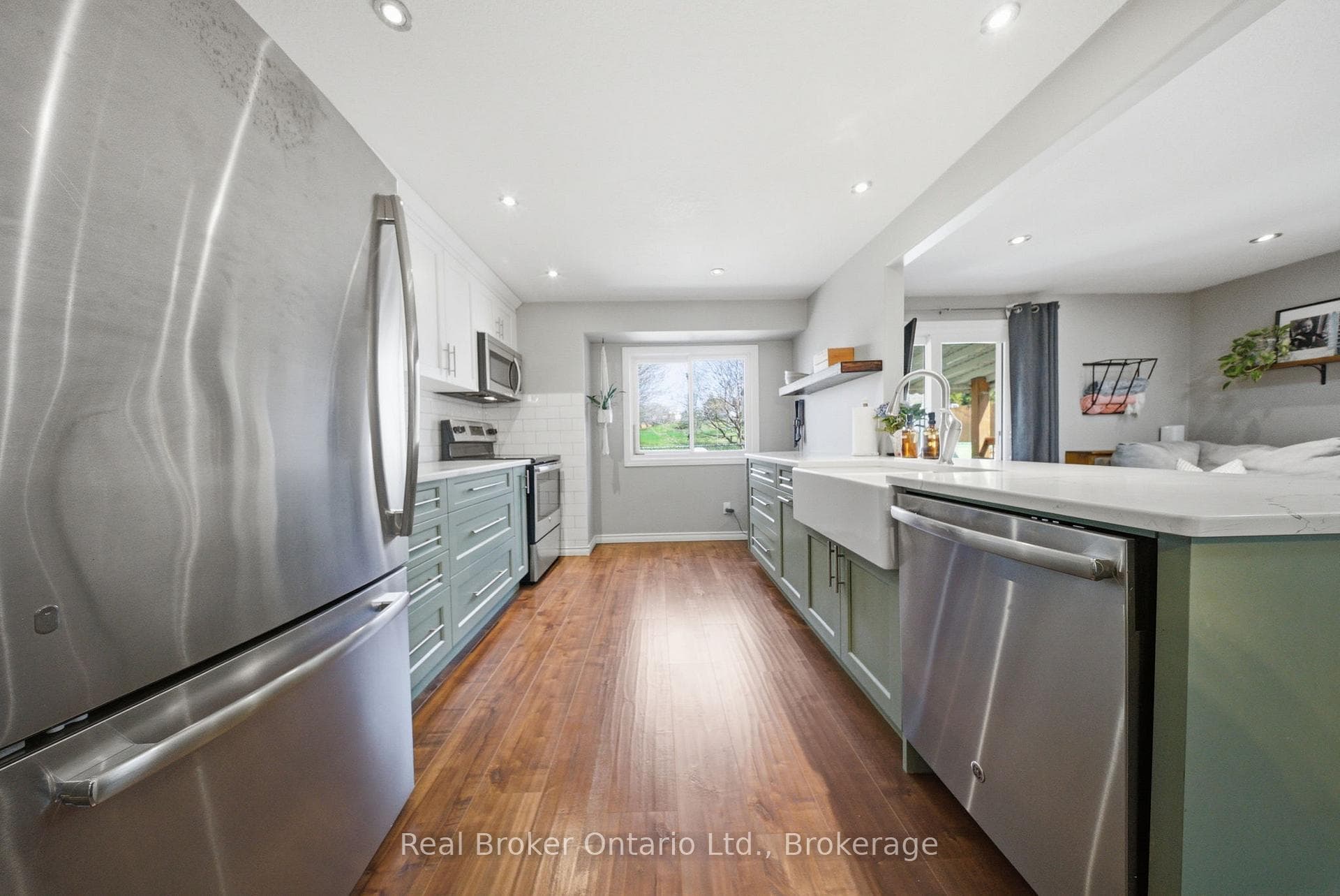 58 Leacock Avenue photo 18