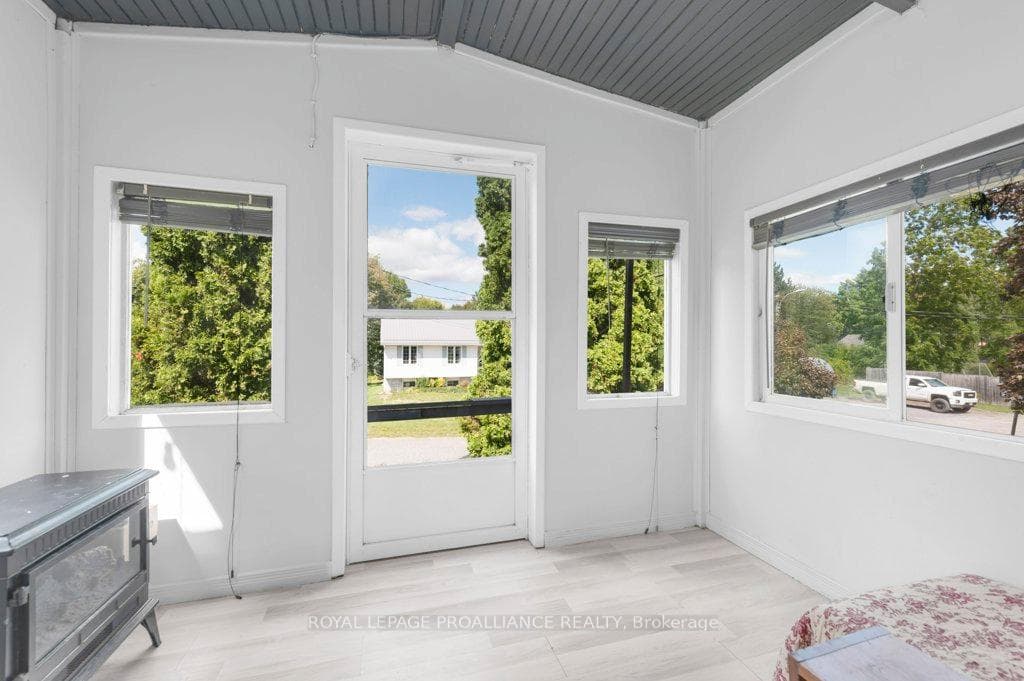 55 St James Street photo 7