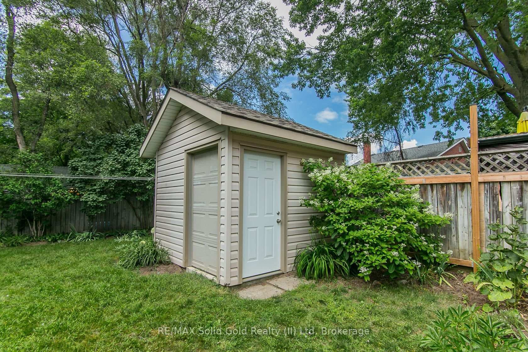 42 Guelph Street photo 41