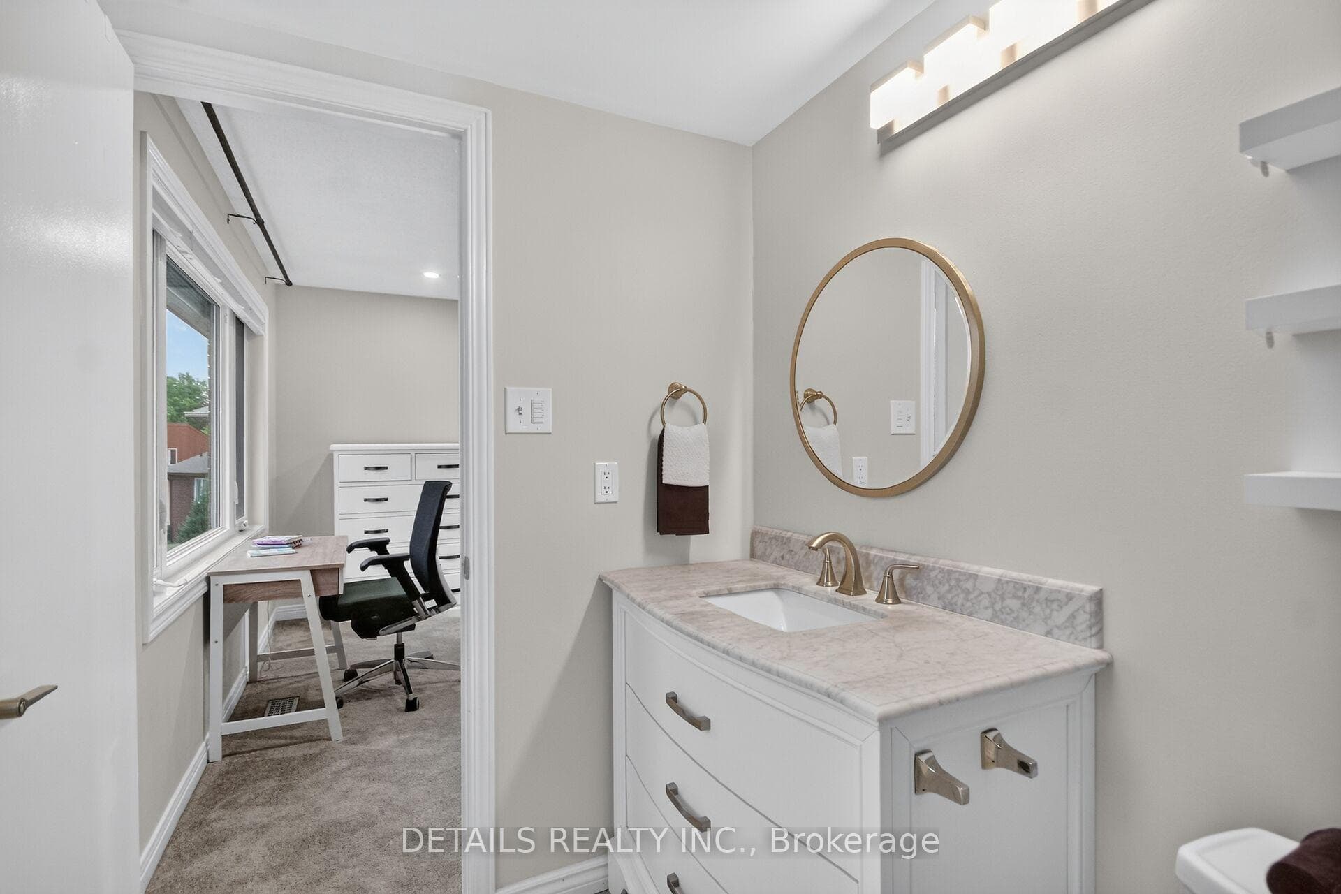 39 Sandhurst Court photo 32