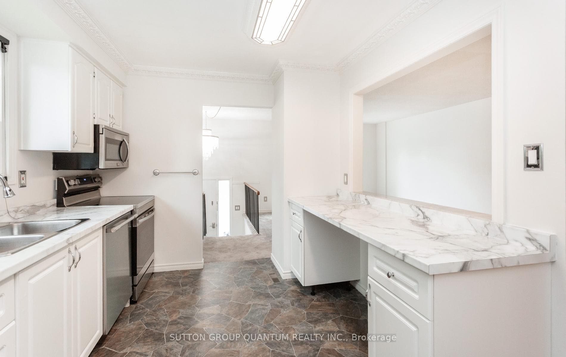 2363 Holyhead Drive photo 19