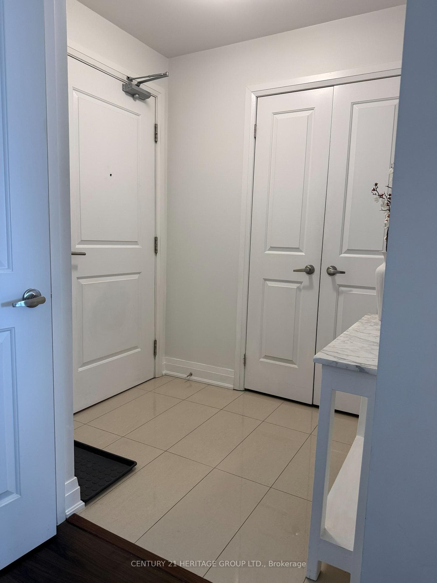 24 Woodstream Boulevard Unit 513 photo 1