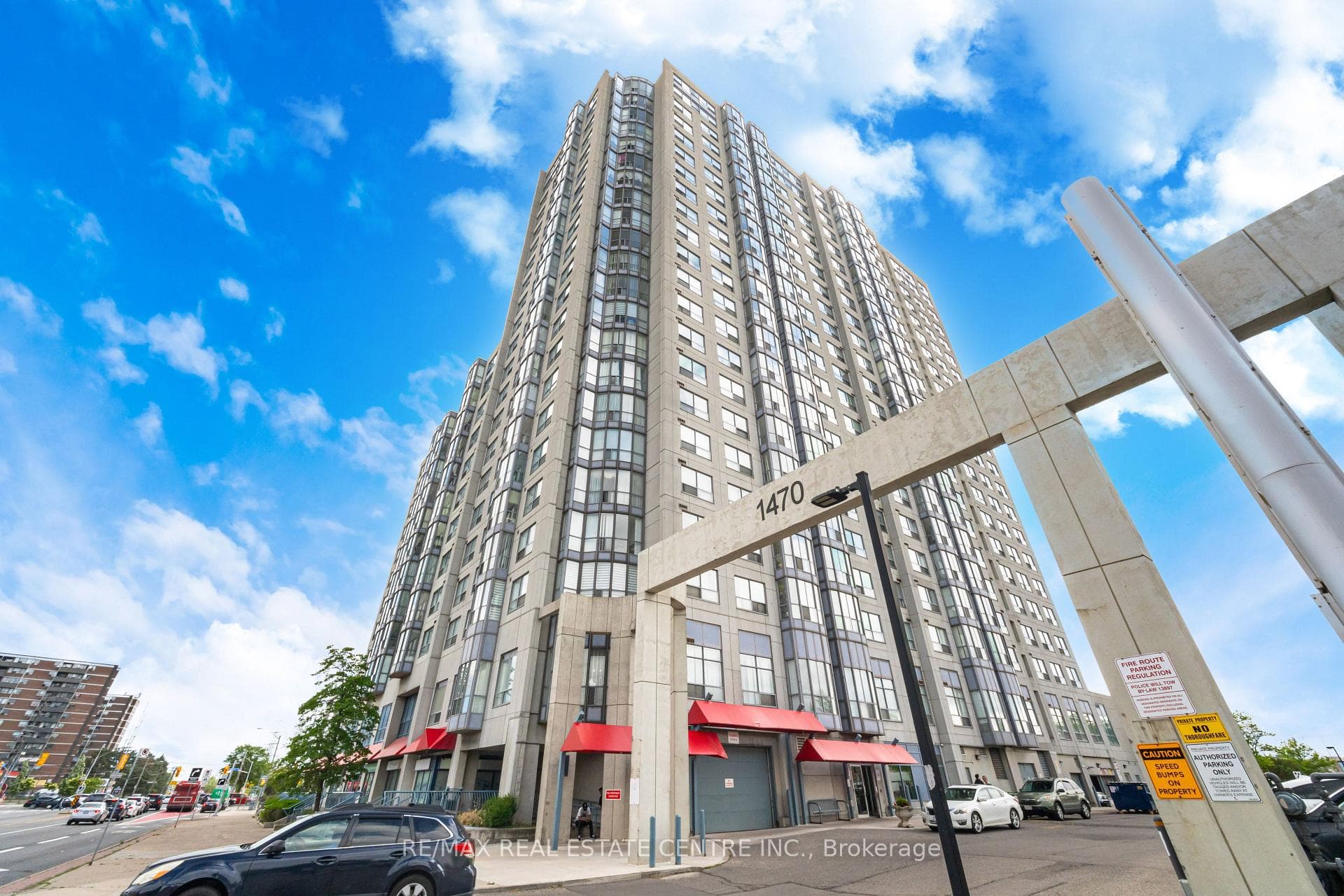 1470 Midland Avenue Unit 718 photo 46
