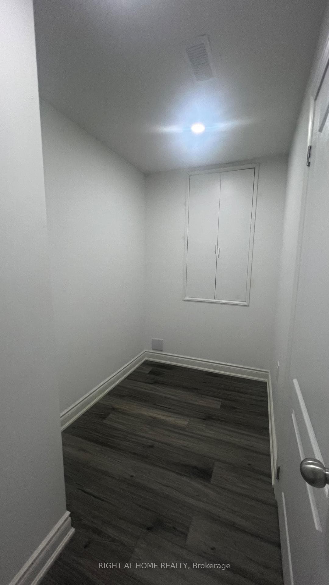 6 Grendon Crescent photo 12