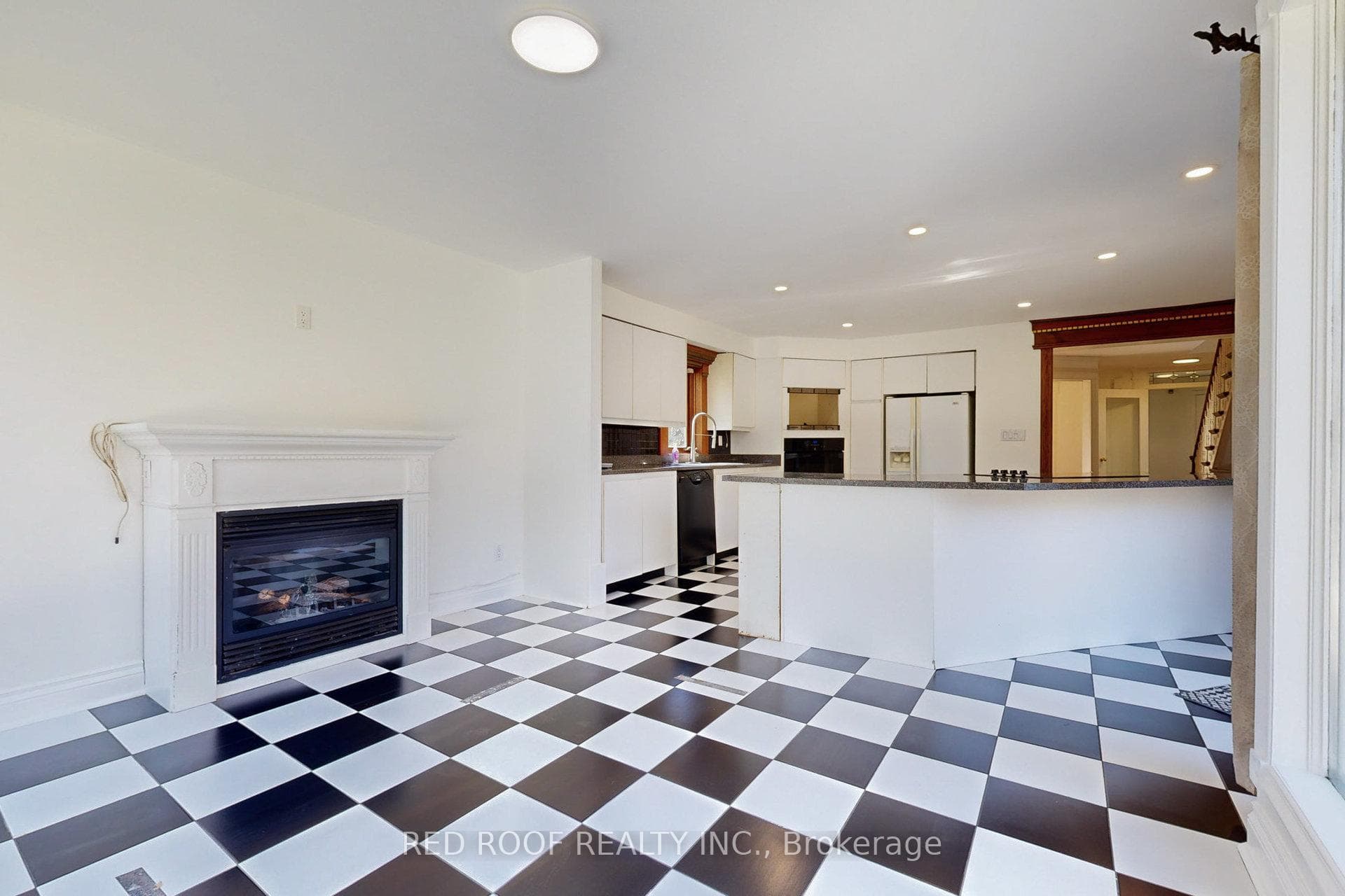 8 Pine Ridge Drive photo 12