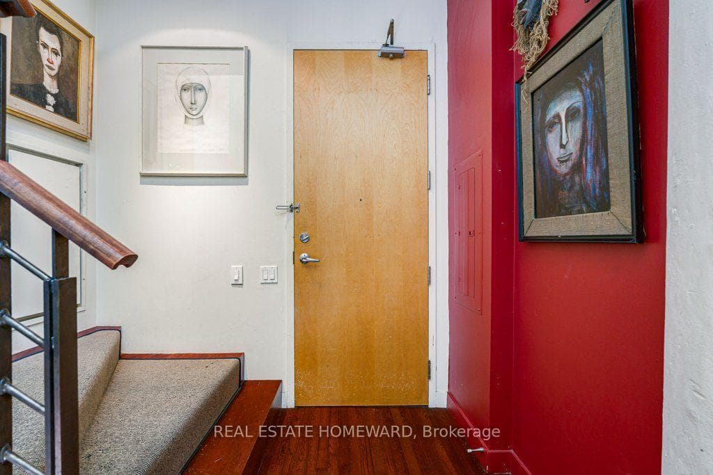155 Dalhousie Street Unit PH1 photo 35