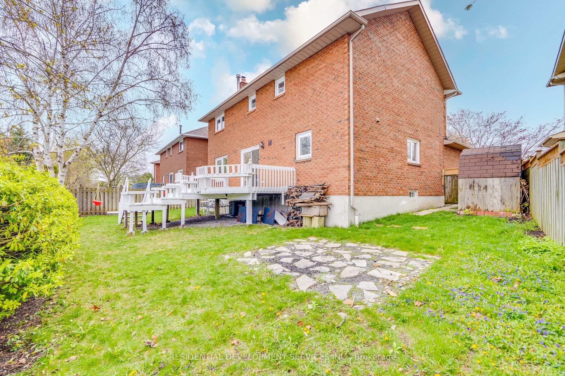 93 Rollo Drive photo 29