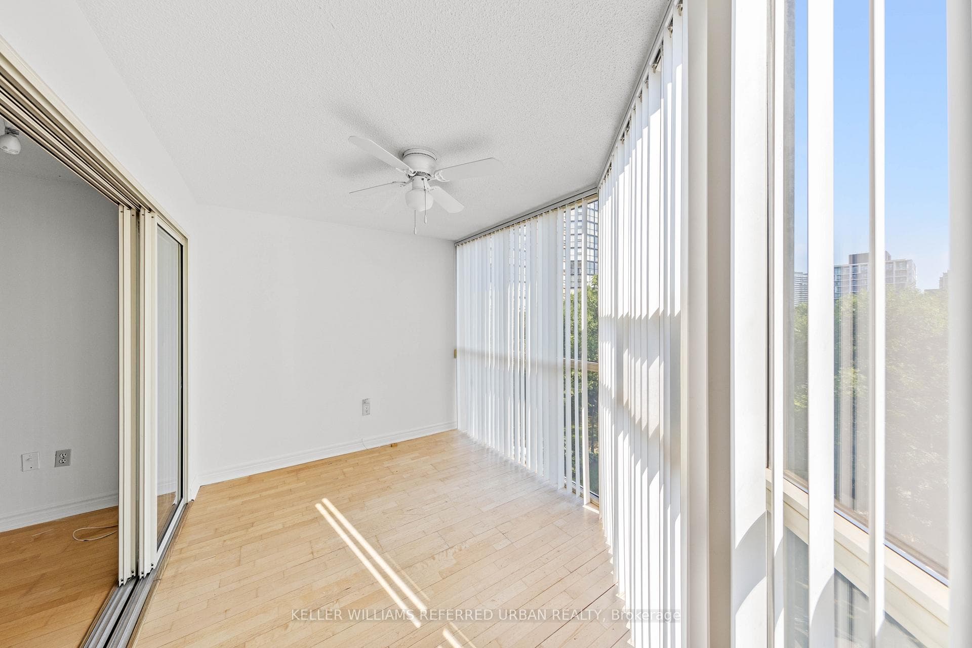 Den/Solarium