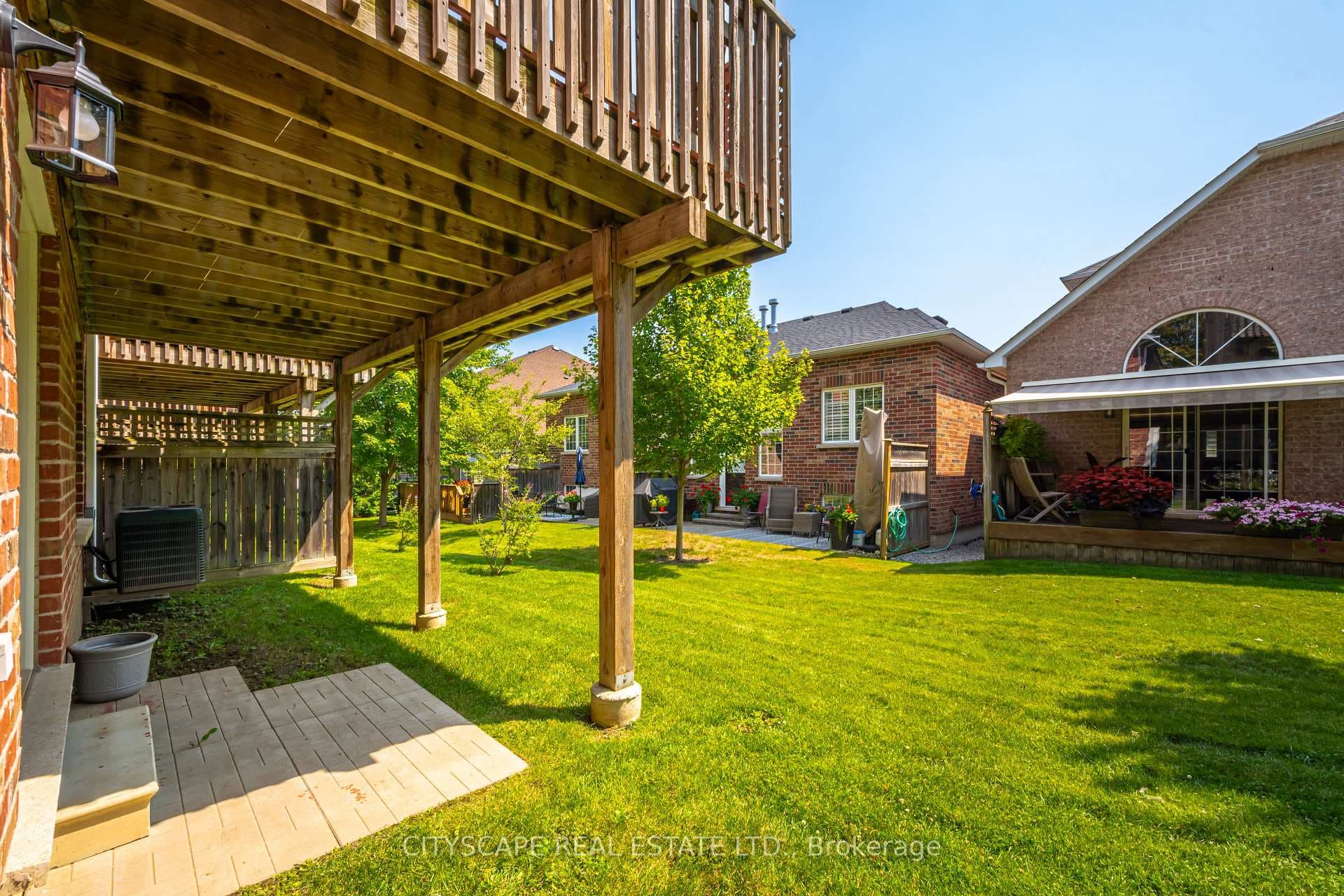 676 Skye Court photo 34