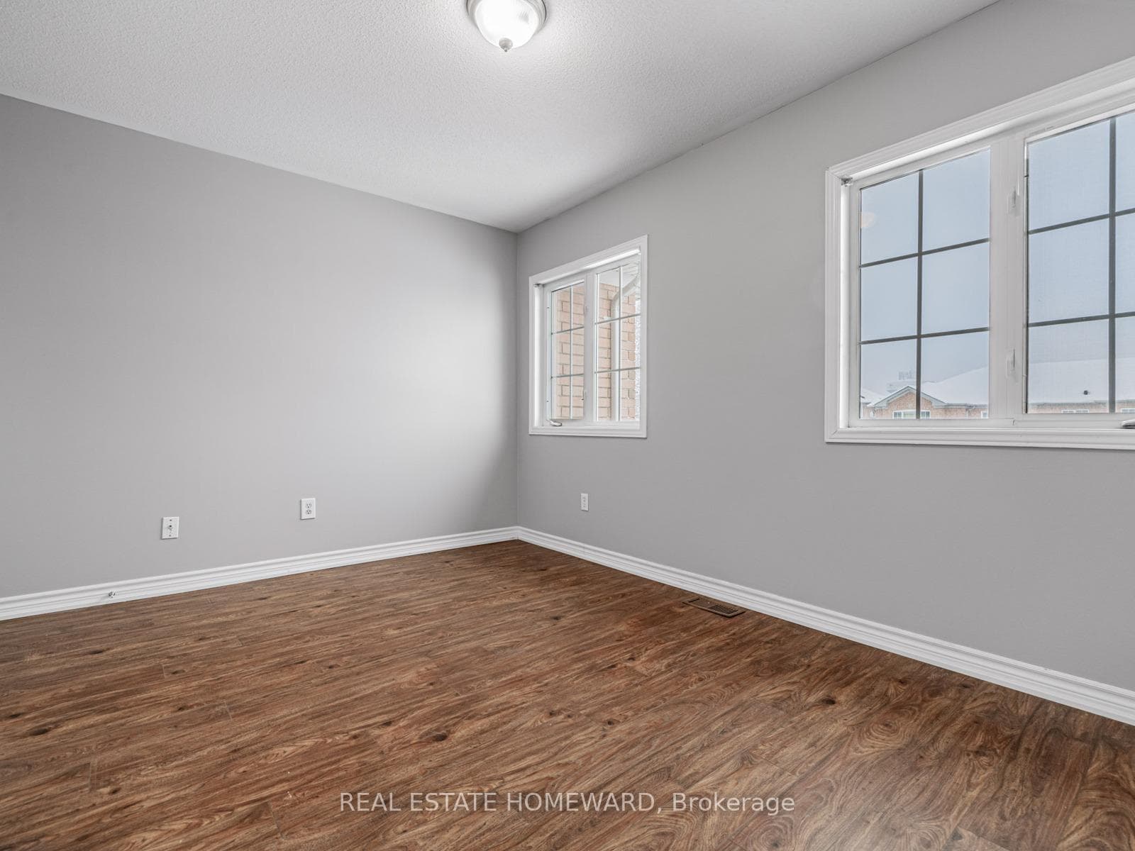 304 Flagstone Way photo 21