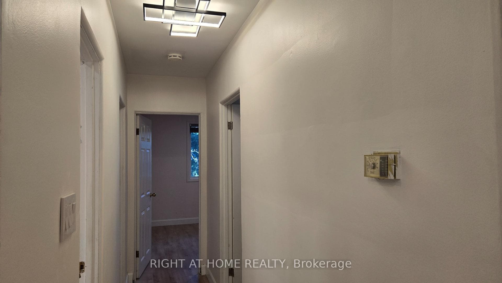 84 Septonne Avenue photo 4