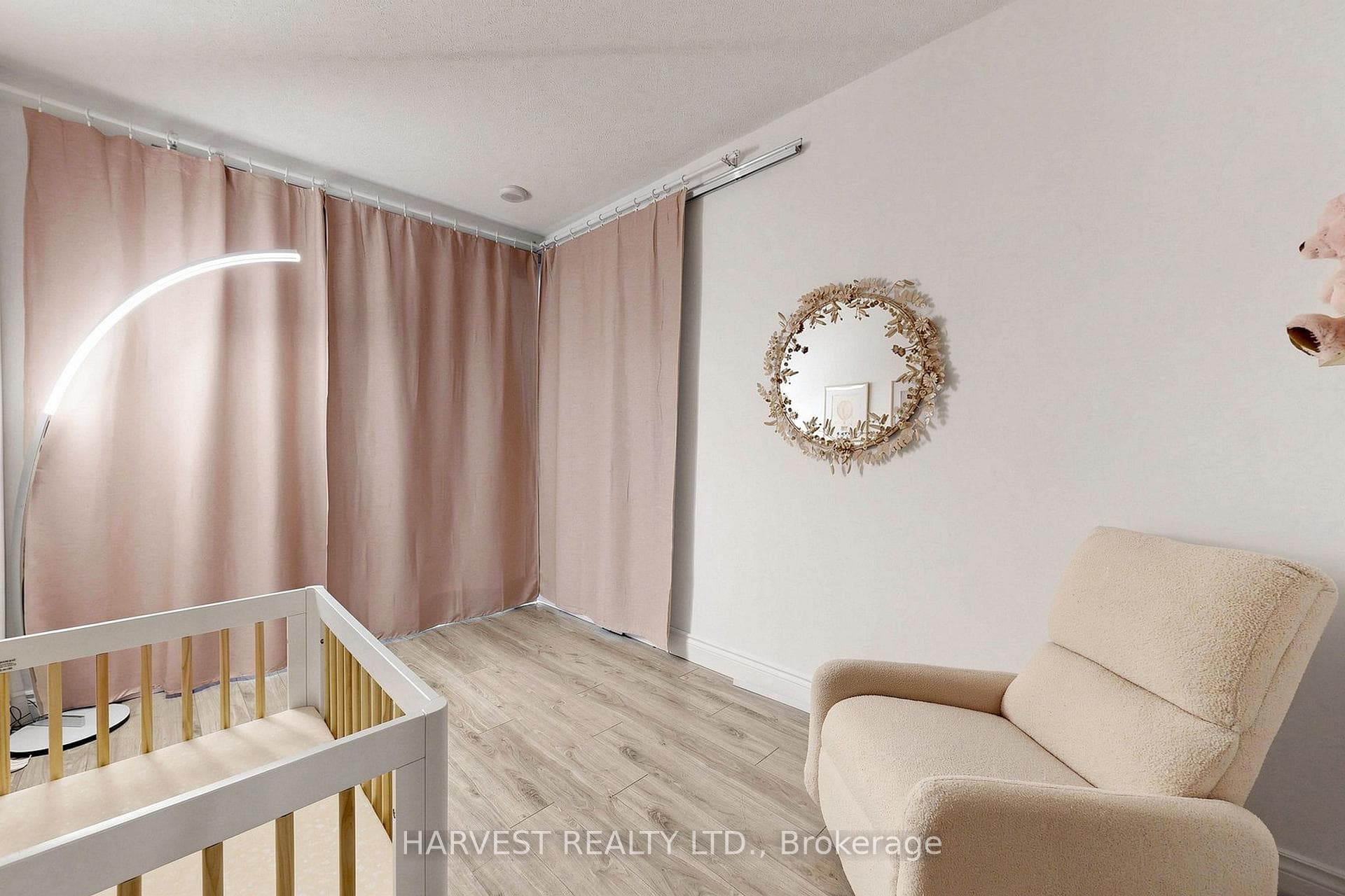209 Fort York Boulevard Unit 380 photo 28