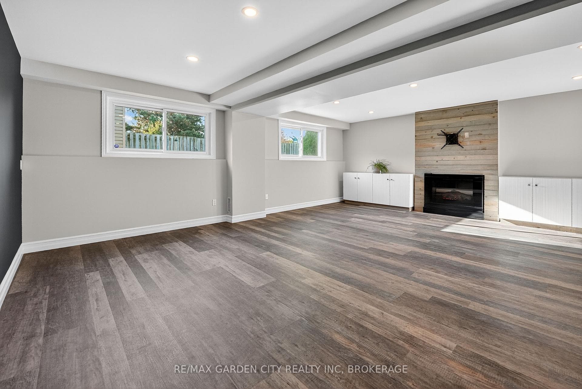 4 Jeanette Drive photo 27