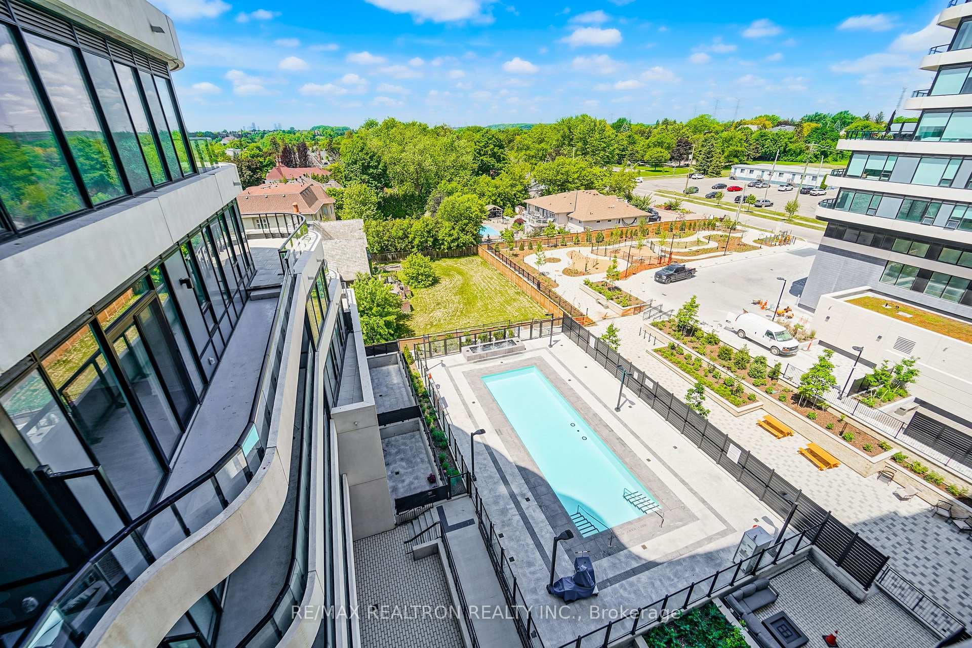 8188 Yonge Street Unit 627 photo 26