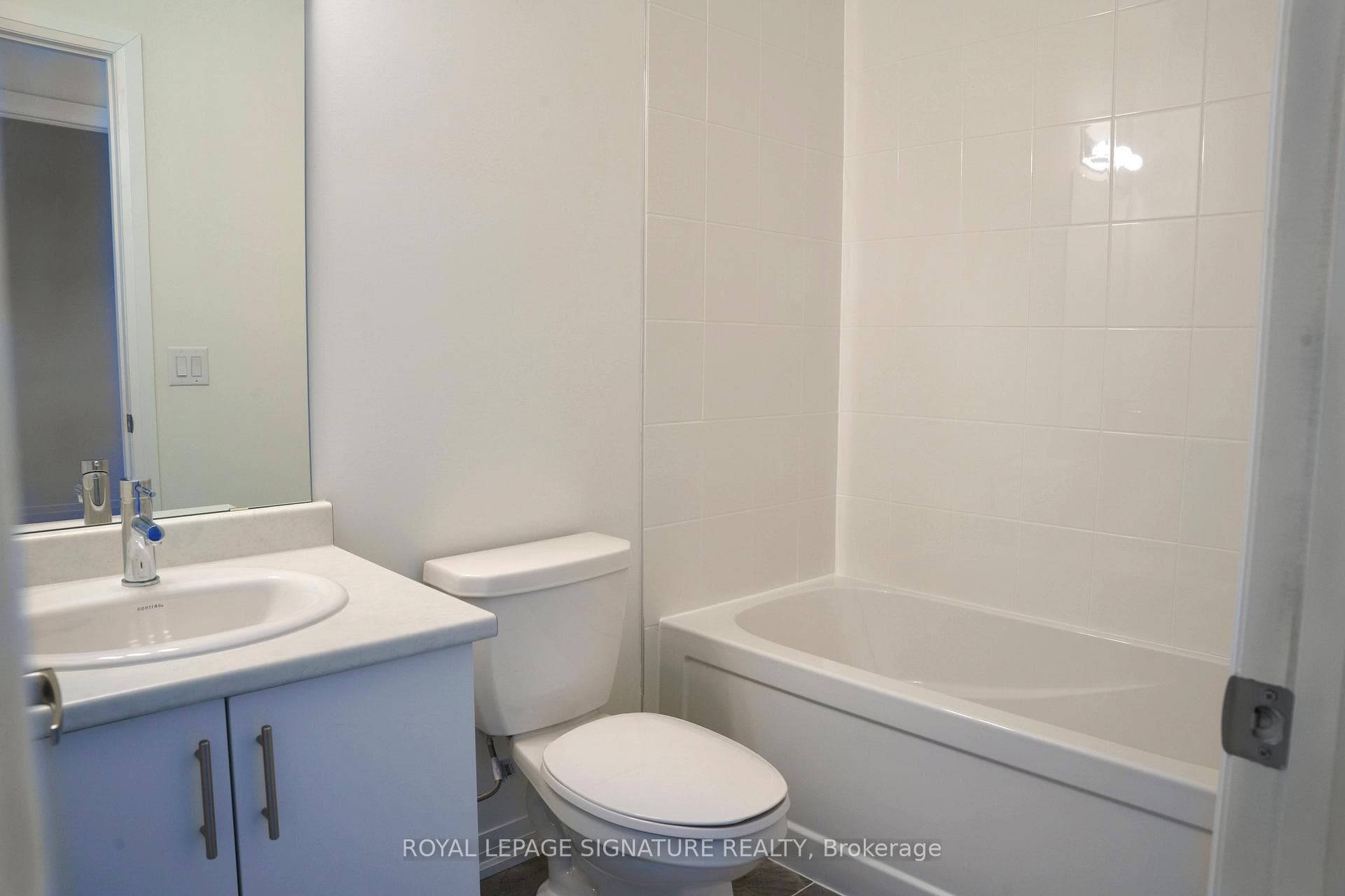 150 Glendale Avenue Unit 44 photo 18