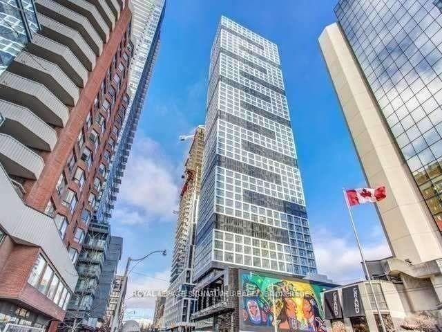 181 Dundas Street Unit 907 photo 10
