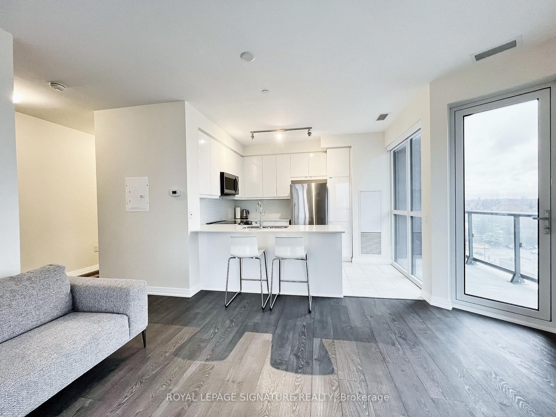 50 Thomas Riley Road Unit 817 photo 10