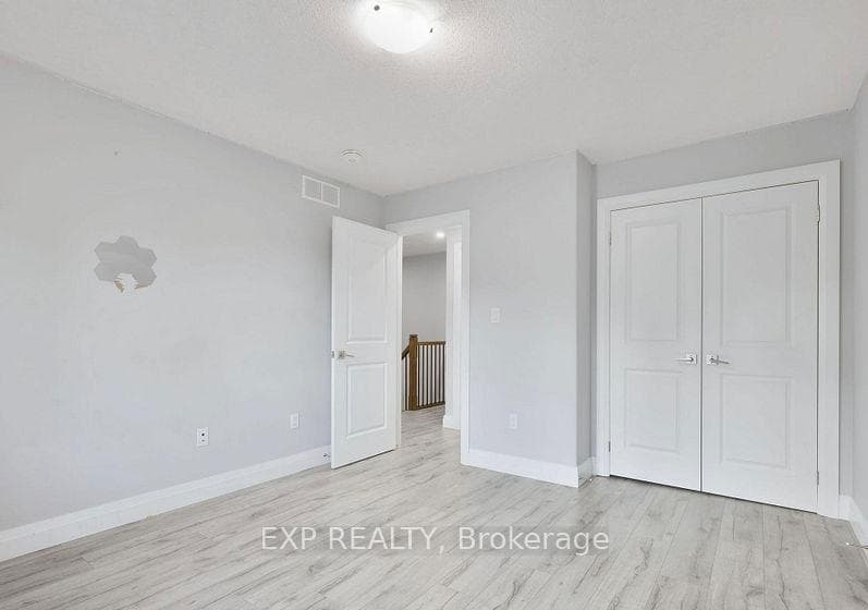 61 Vienna Road Unit 14 photo 15