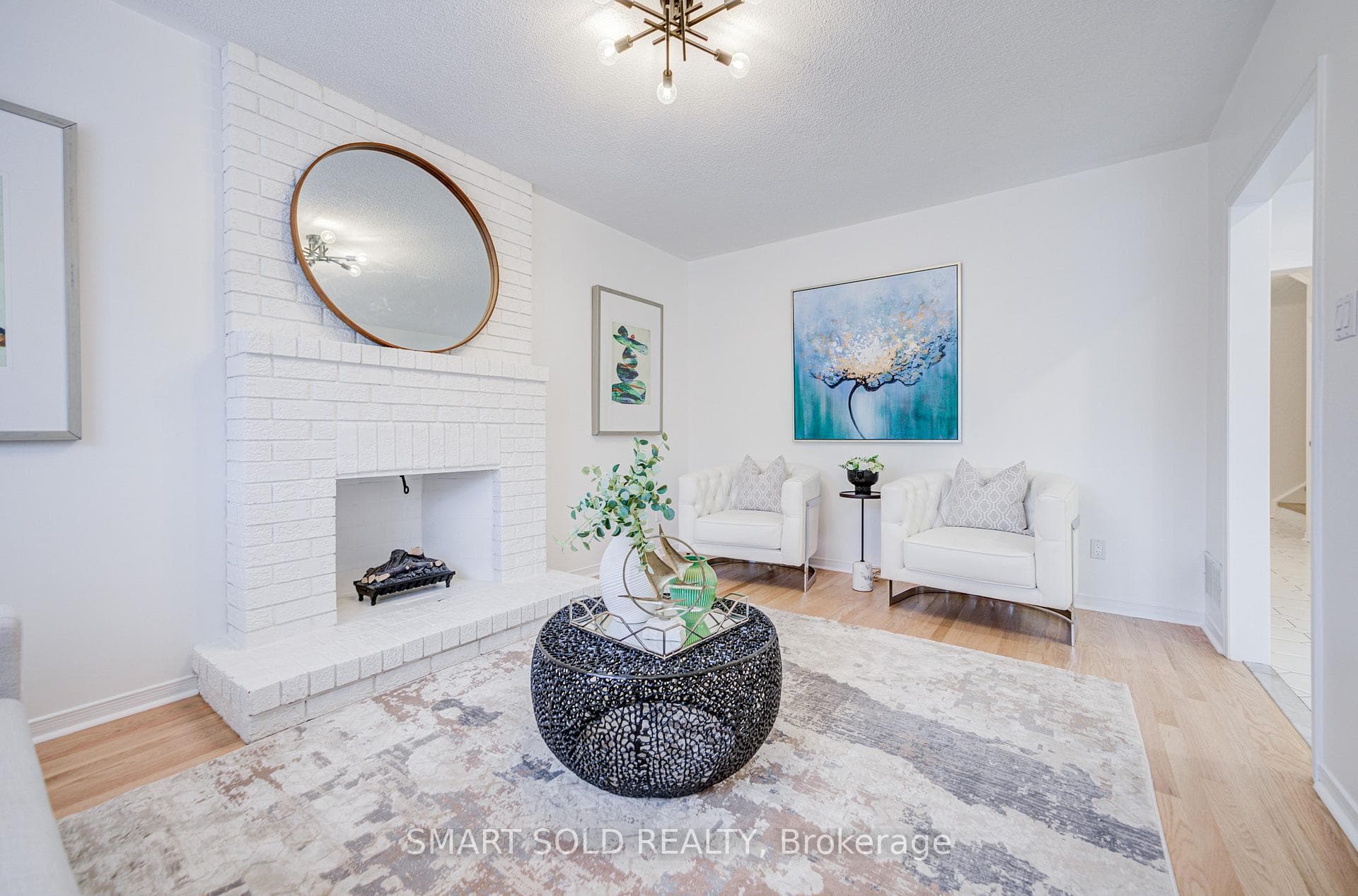 123 Thornway Avenue photo 18
