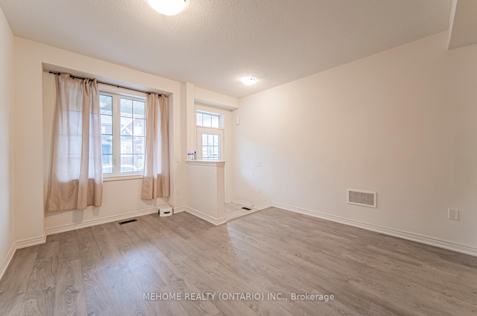 1523 Carr Landing N/A photo 7