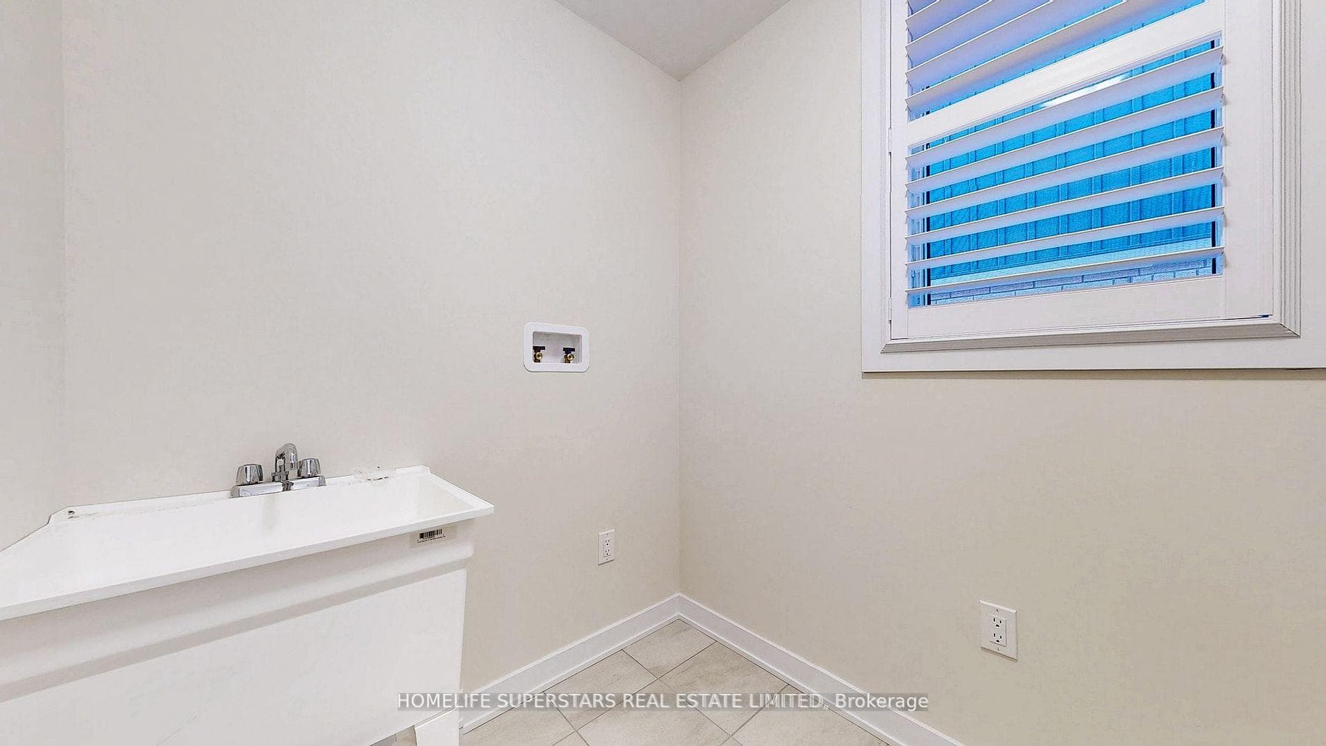 118 EASTBRIDGE Avenue photo 14