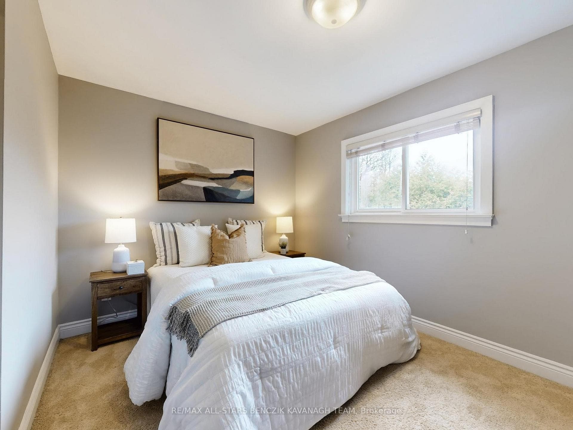30 Sir Caradoc Place photo 10
