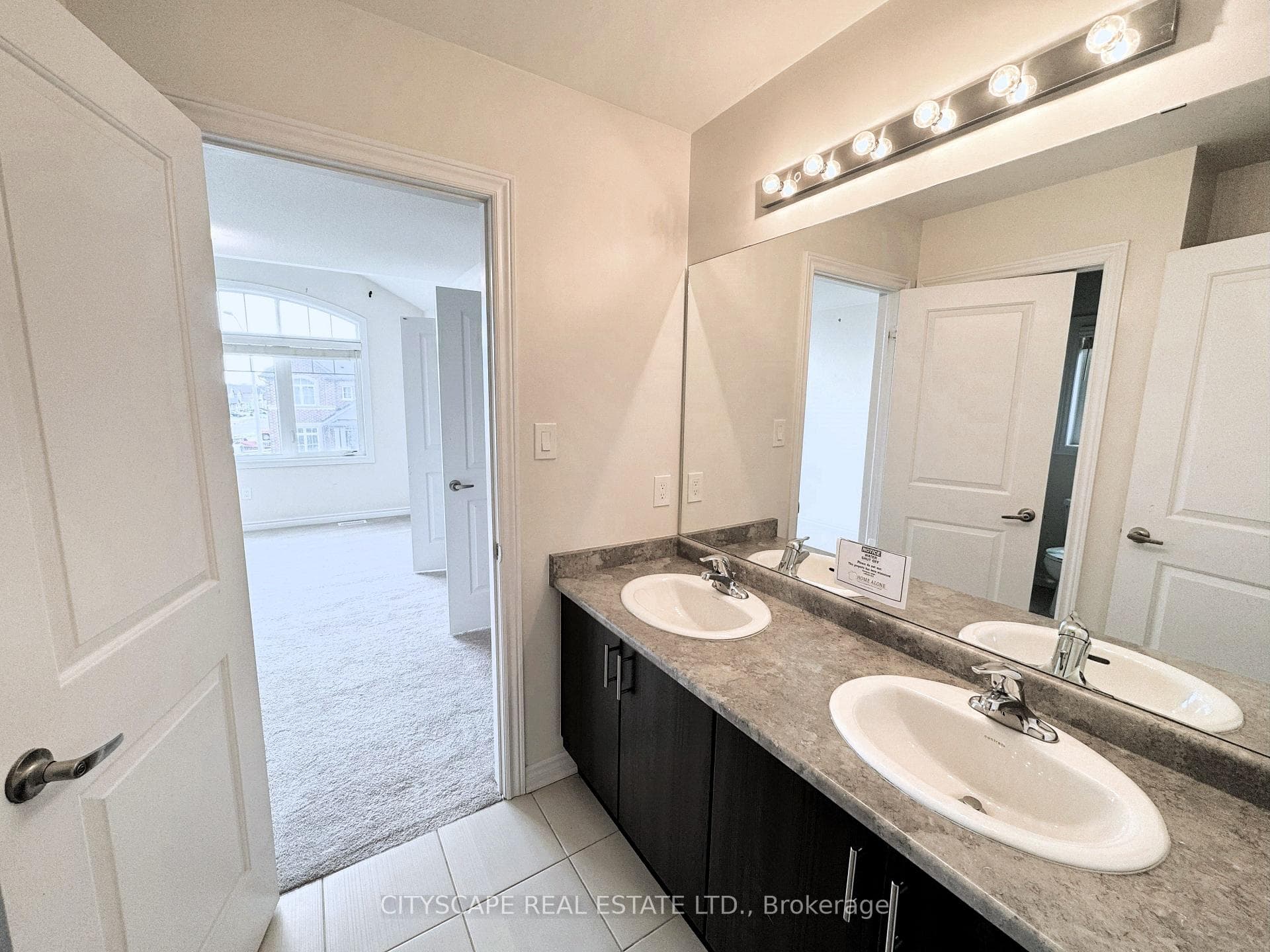 5pc Jack & Jill Bathroom between Bedrooms #2 & #3