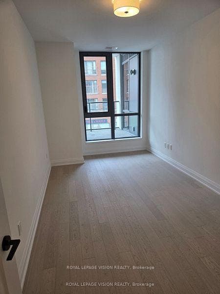 505 Glencairn Avenue Unit 206 photo 6