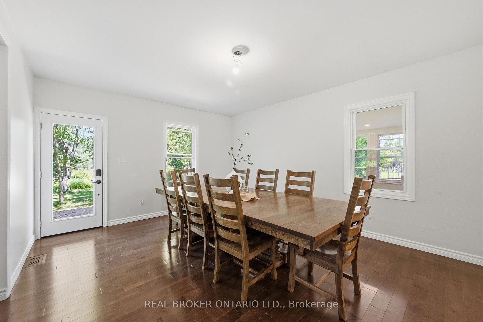 4184 Gordon Murdock Road photo 14