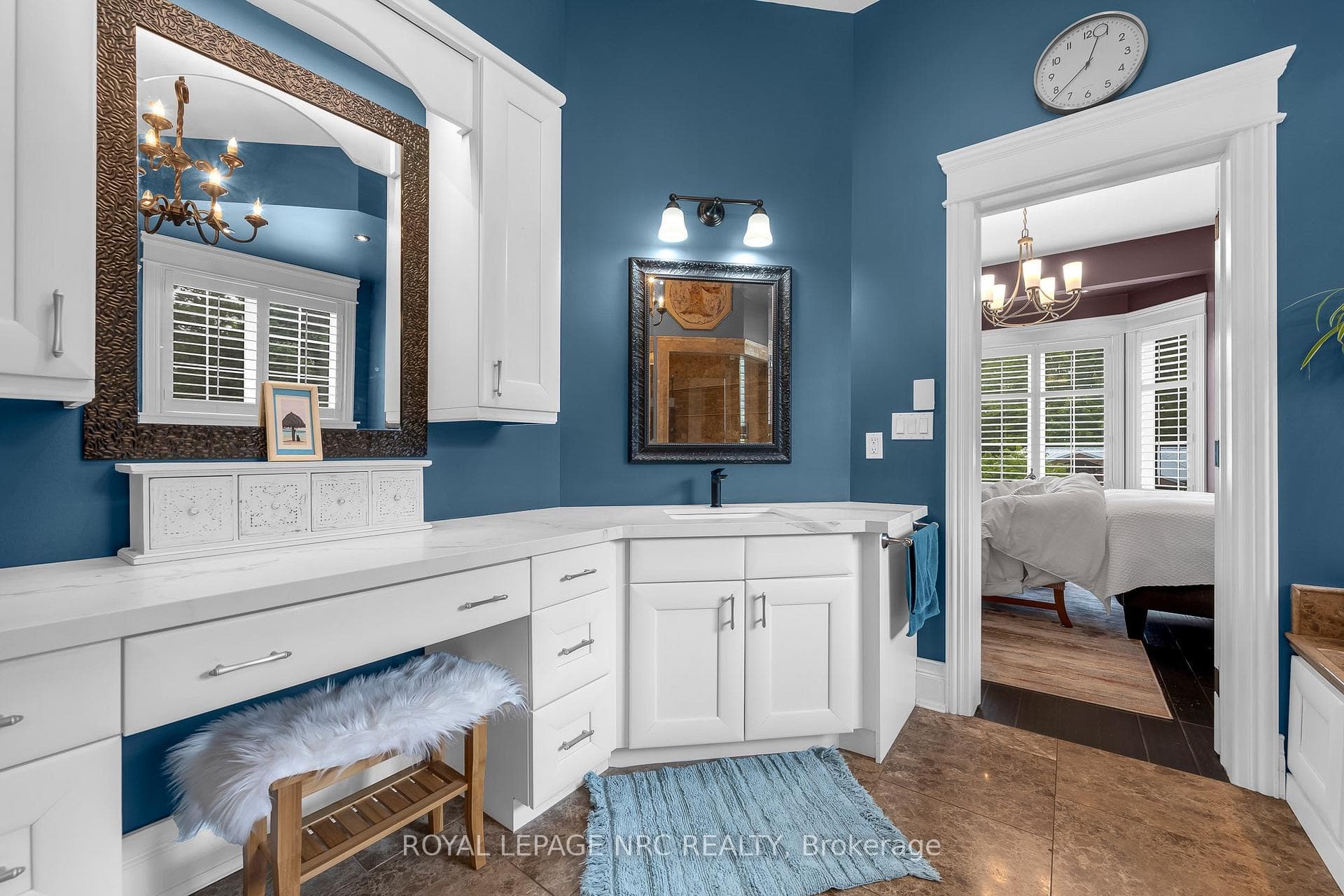 1323 Effingham Street photo 40