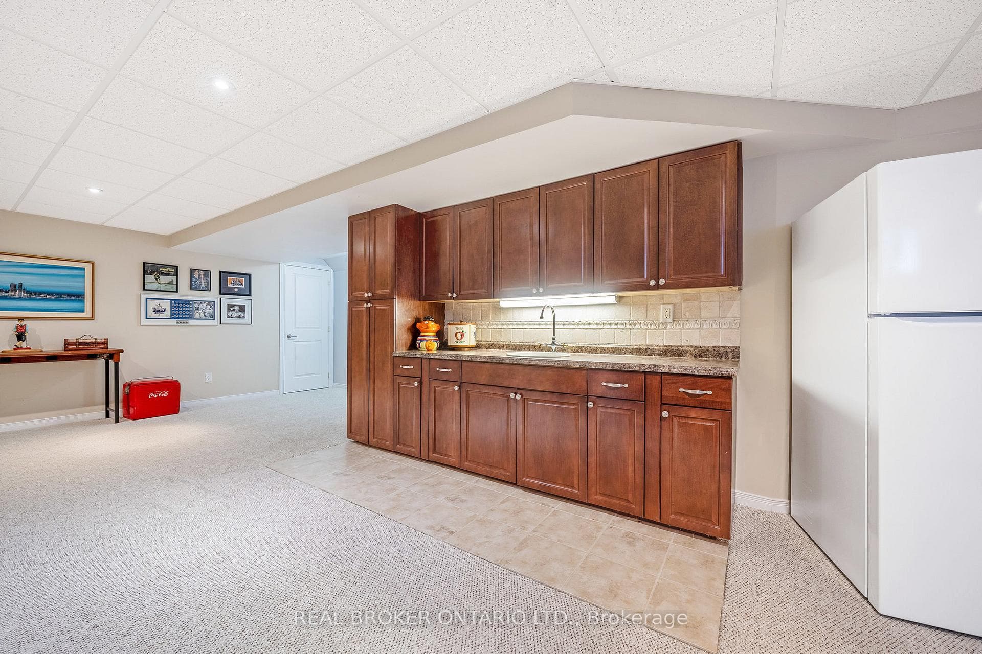 50 Garrison Square photo 29