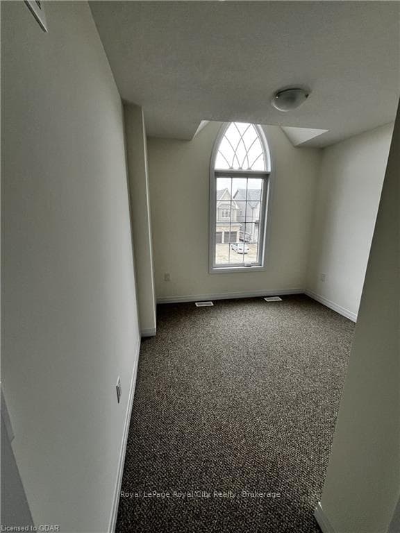 118 WATERS Way photo 11