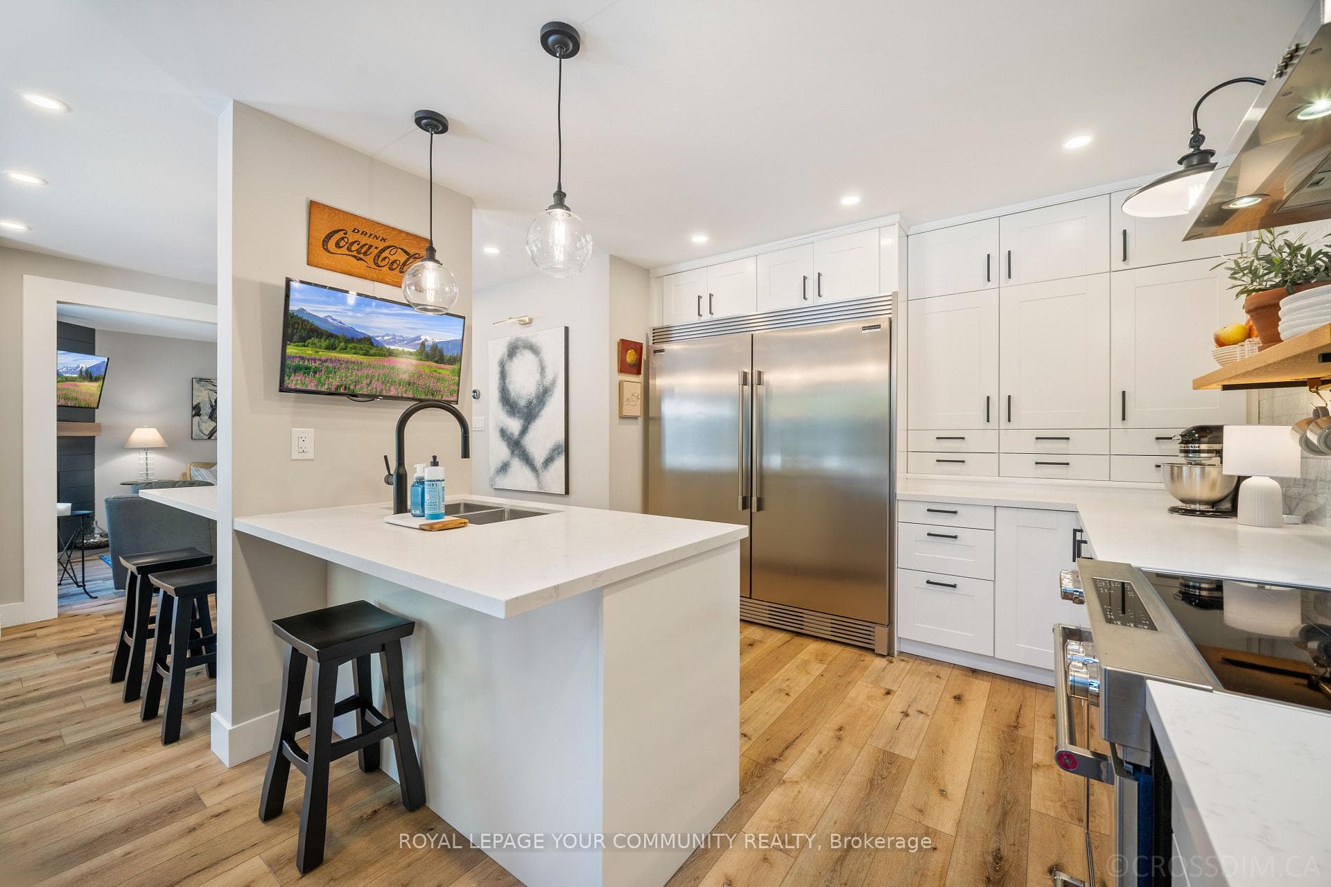 56 Moffat Crescent photo 19