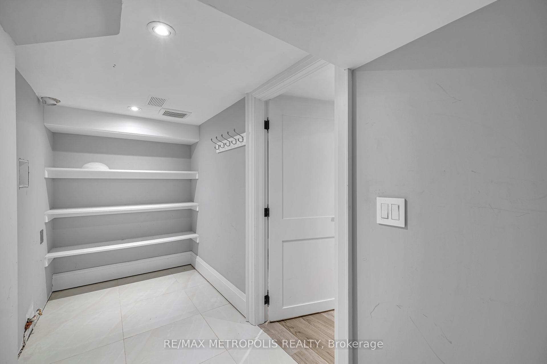 39 Gradwell Drive photo 33