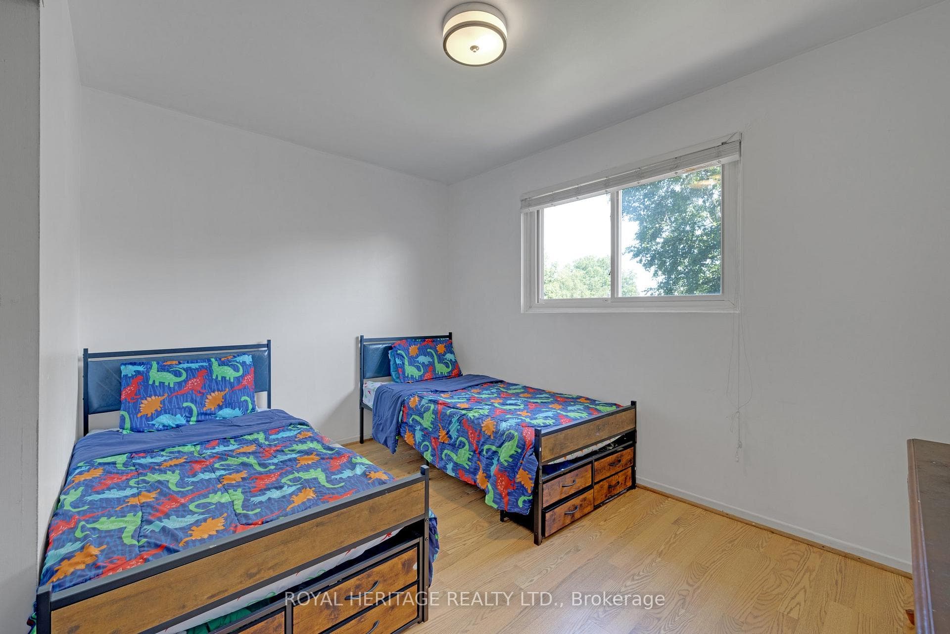 33 Vanstone Court photo 21