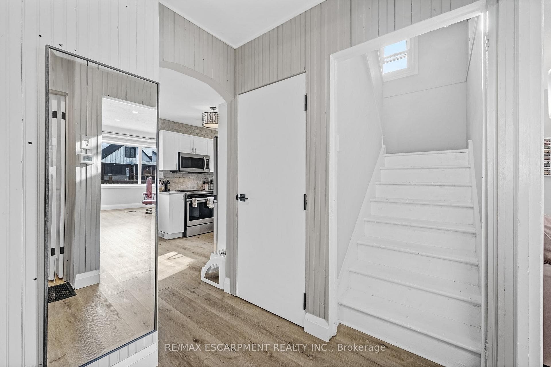 237 East 19th Street photo 16