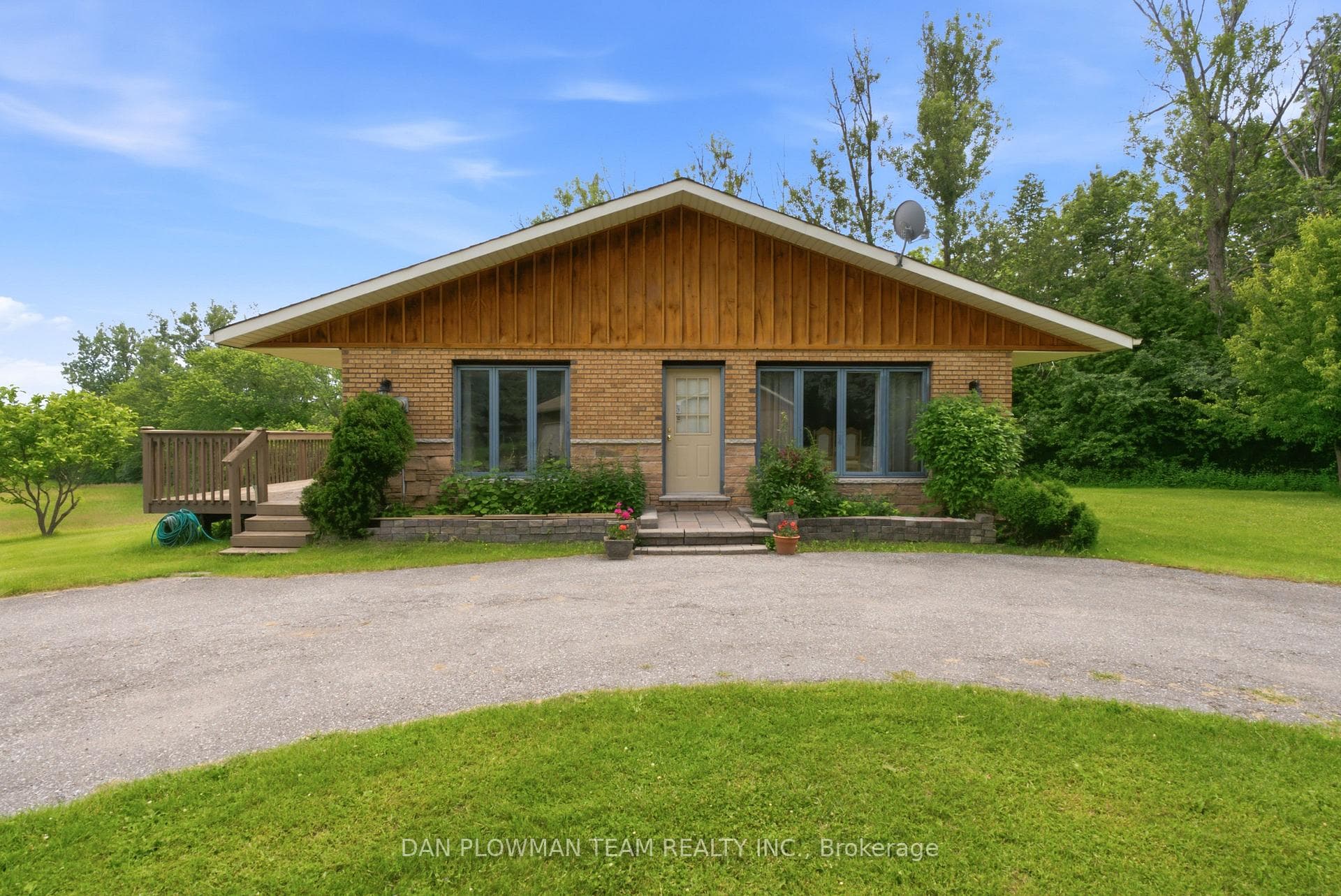 9640 Dagmar Road photo 4