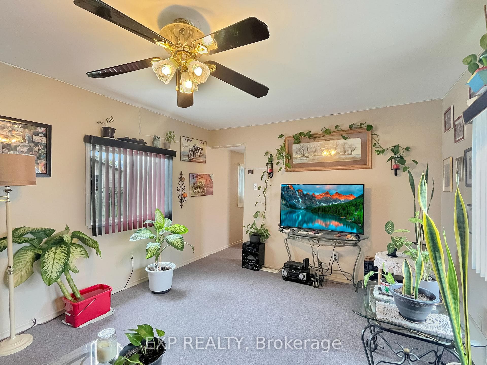 2155 Tollgate Road Unit 14 photo 10
