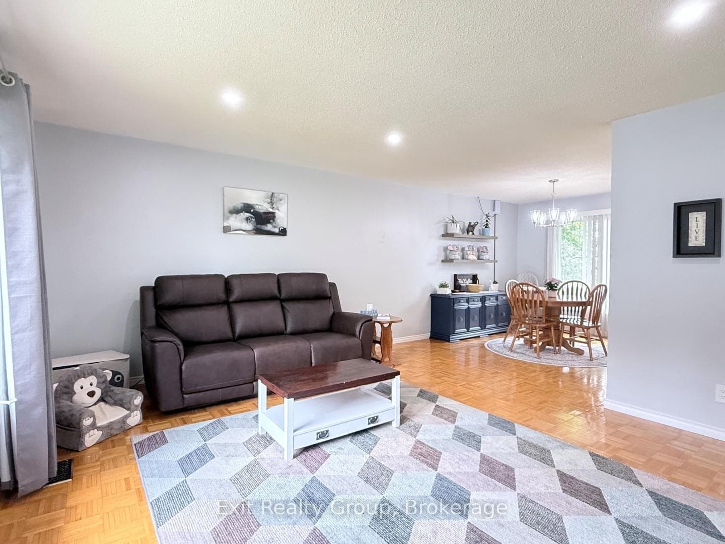 177 West Front Street photo 12