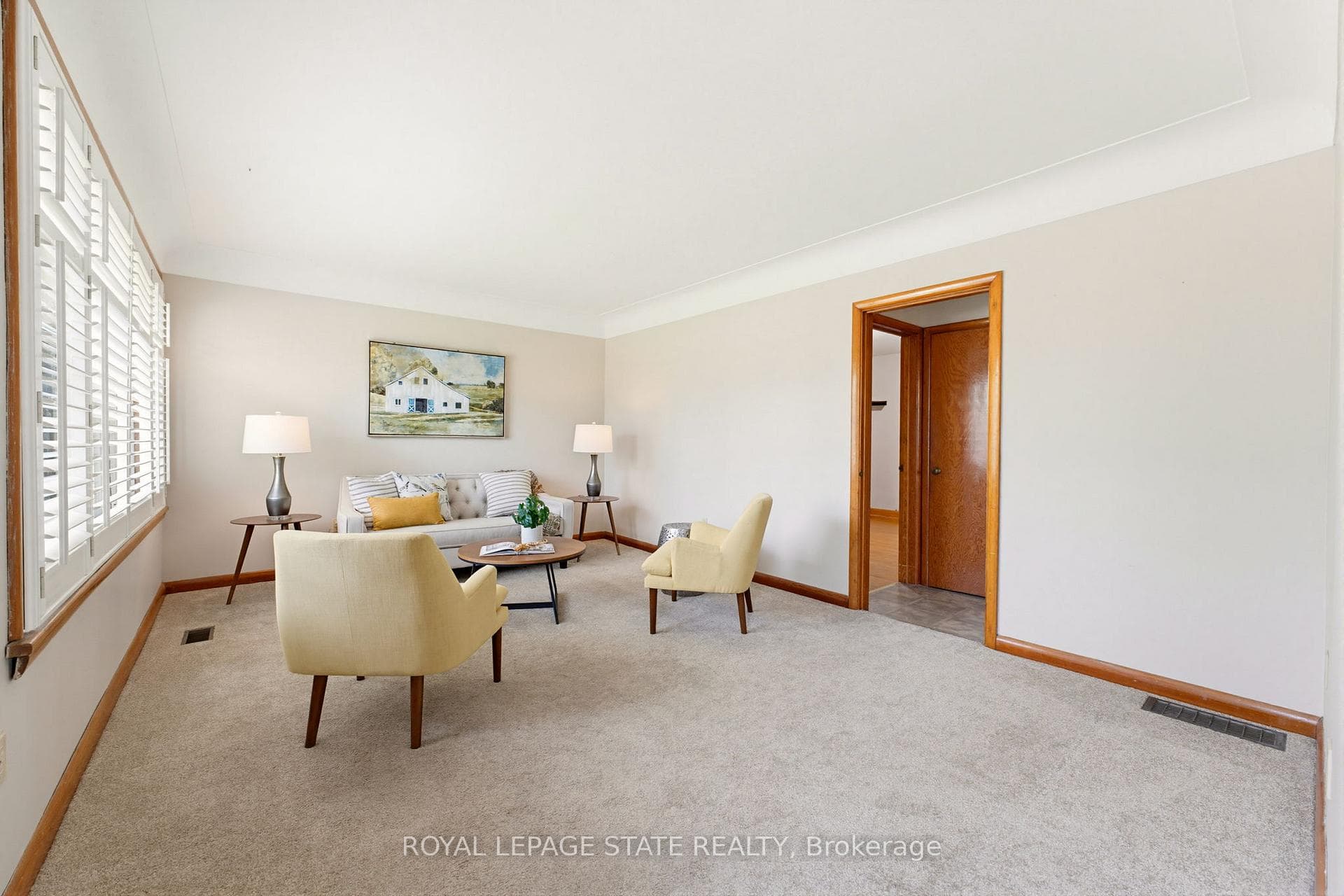 98 Wise Crescent photo 5