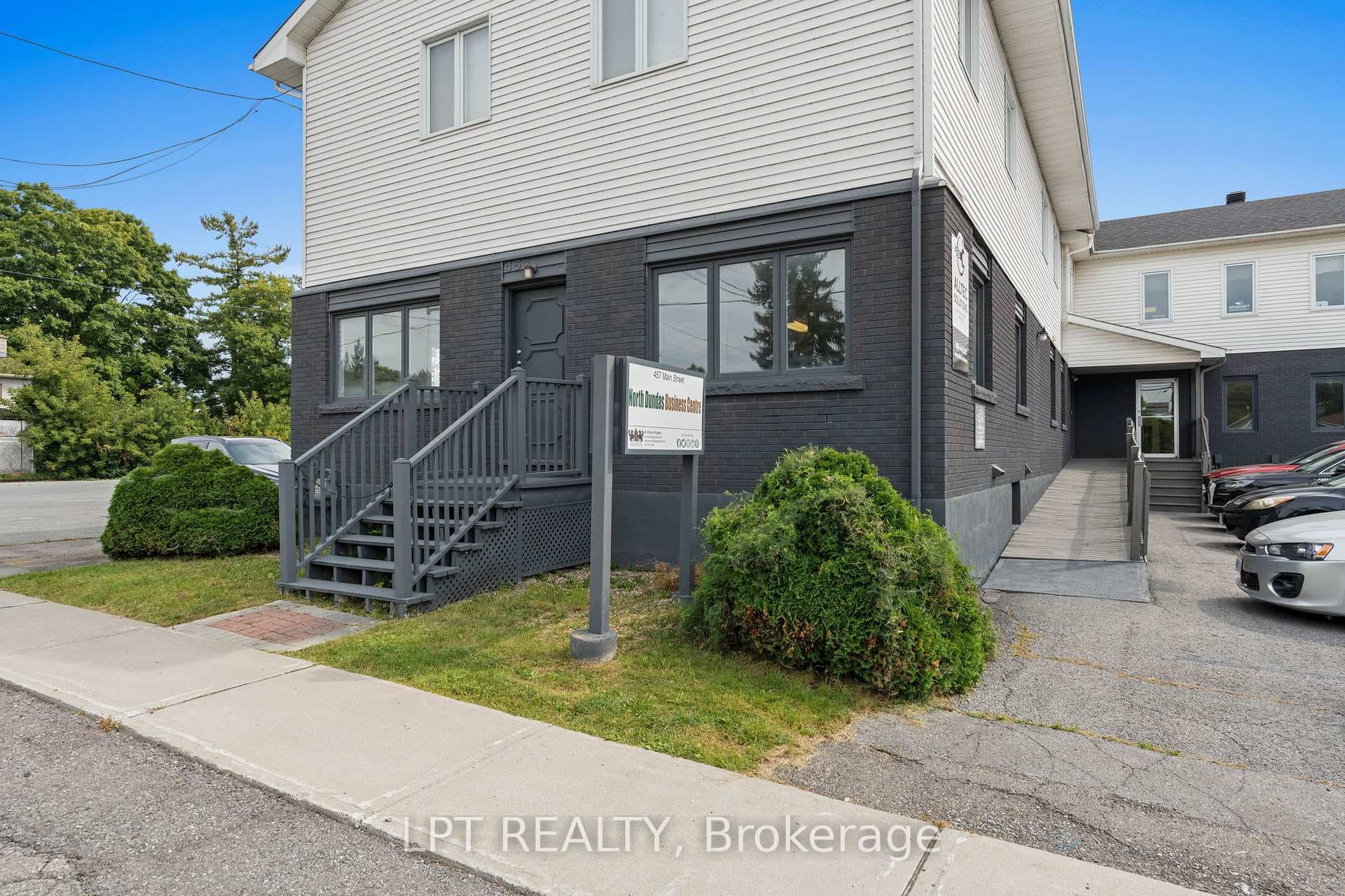457 MAIN Street photo 14