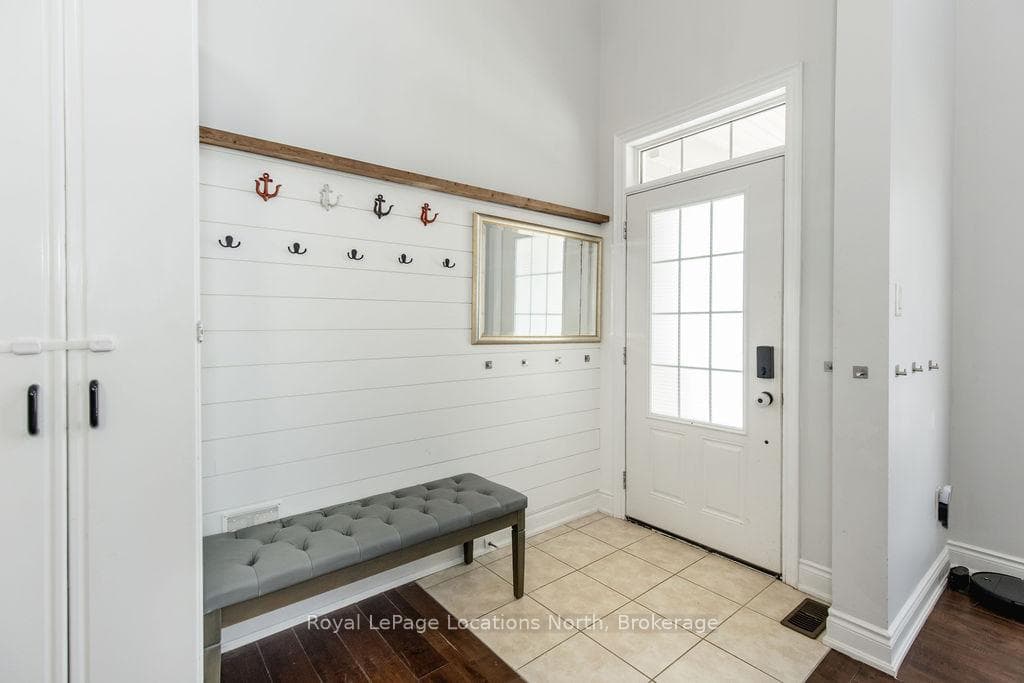 11 CHRISTY Drive photo 4