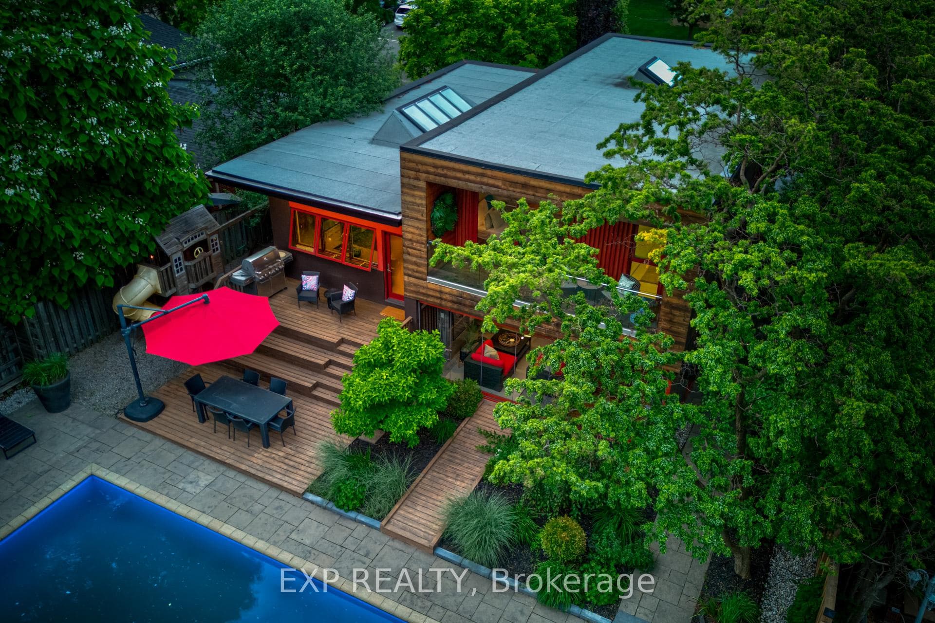 26 Richmond Drive photo 39