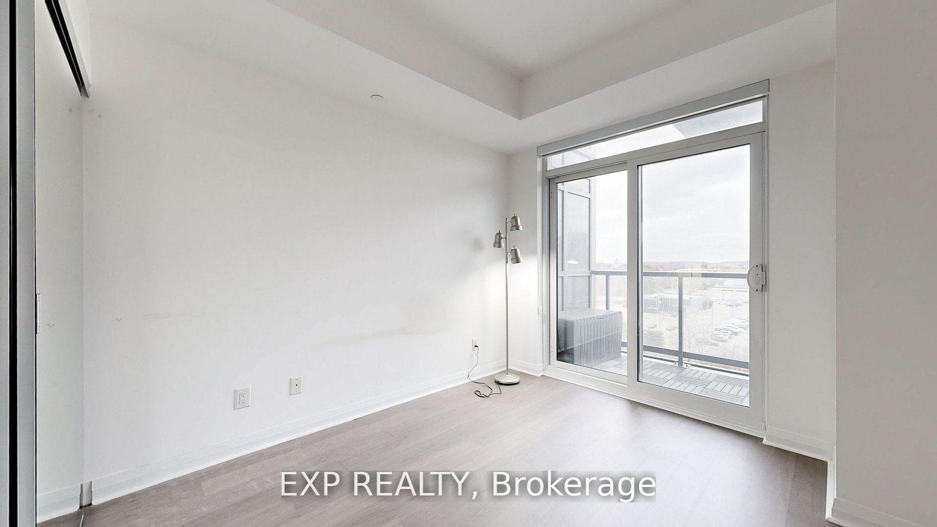 55 Oneida Crescent Unit 605 photo 26